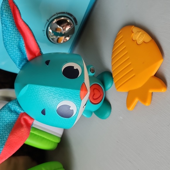 Toys lot 3 pieces - Picture 2 of 7